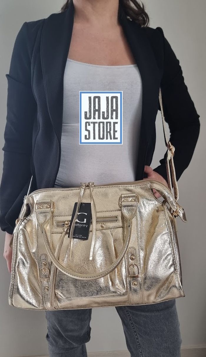 Grand sac à main doré brillant (cours, ville)idéal St Valentin💖 - photo numéro 4
