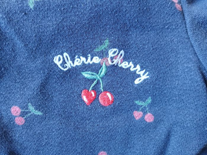 Sweat bleu marine - photo numéro 2