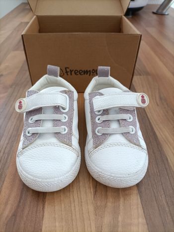 Basket blanche paillettes roses 21 frimousse
