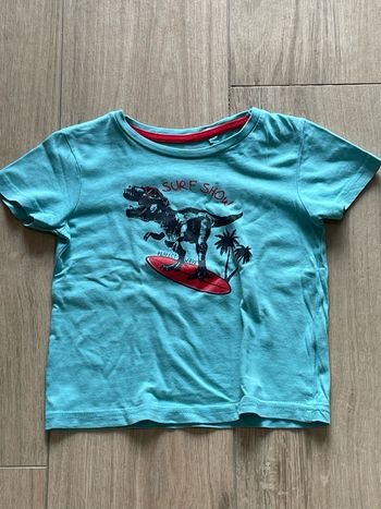 T shirt garçon.