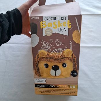 Panier lion au crochet