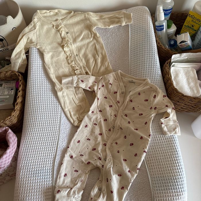 Lot de 2 pyjamas coton manches longues fille 1 mois
