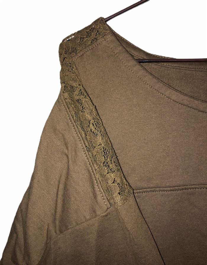 Pull dentelle kaki - photo numéro 2