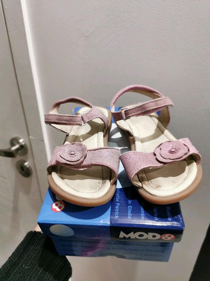 Sandalettes 25