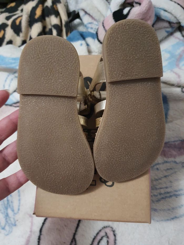 Nu-pieds - photo numéro 4