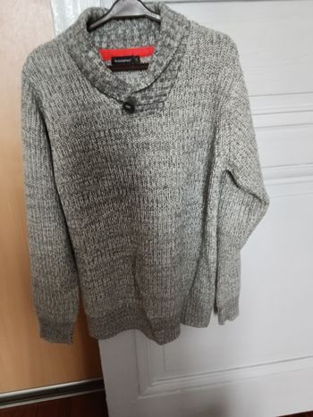 Pull in extenso gris