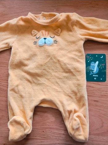 Pyjama kiabi / 1 mois