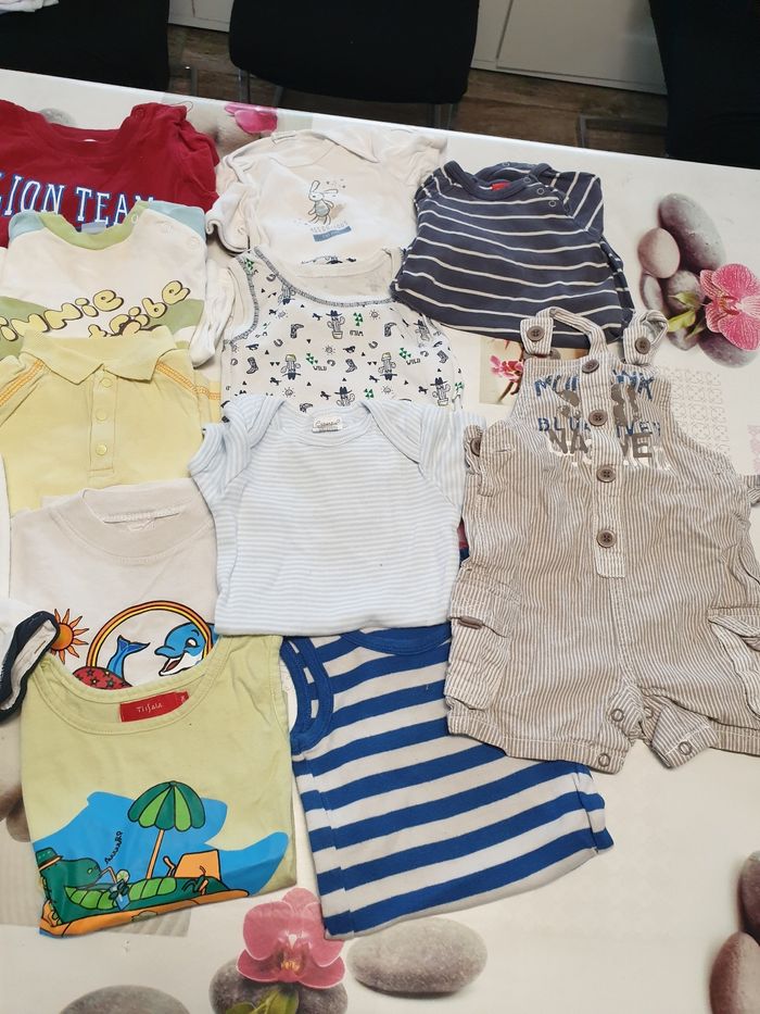 Lot été garçon 12 mois - photo numéro 2