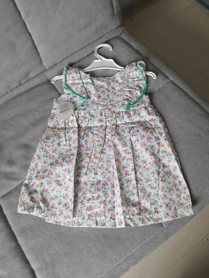 Robe en coton motif fleuri style Liberty Lola Palacios taille 2 ans neuf avec - photo numéro 3