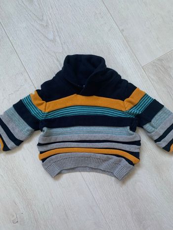 Pull fin 6 mois