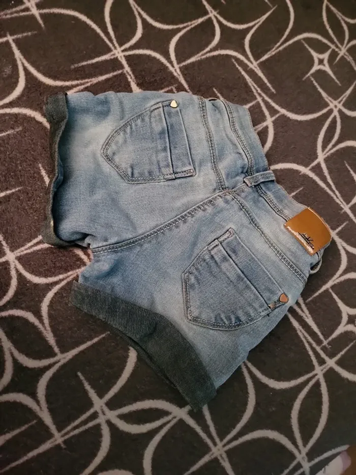 Short taille 4 ans - photo numéro 2