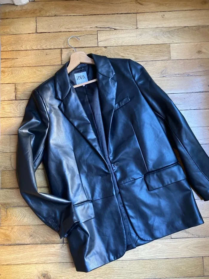 Blazer similicuir noir Zara - photo numéro 4