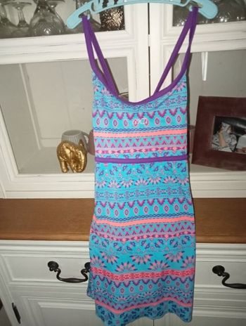 Maillot de bain robe 1 pièce excellent état taille 6 ans