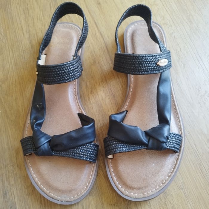 Nu pieds neuf - photo numéro 6