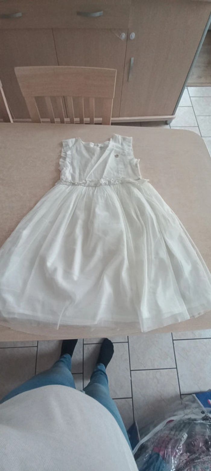 Robe de cérémonie 8ans