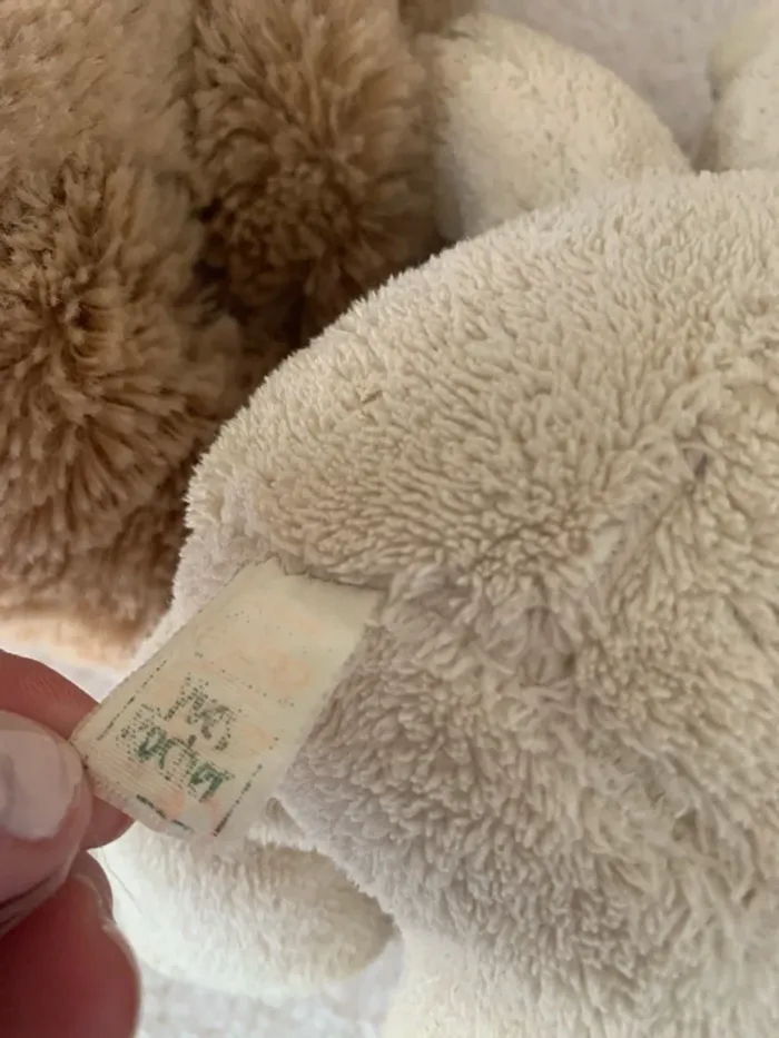 Lot de 3 peluches oursons attendant des câlins env 25 cm - photo numéro 6