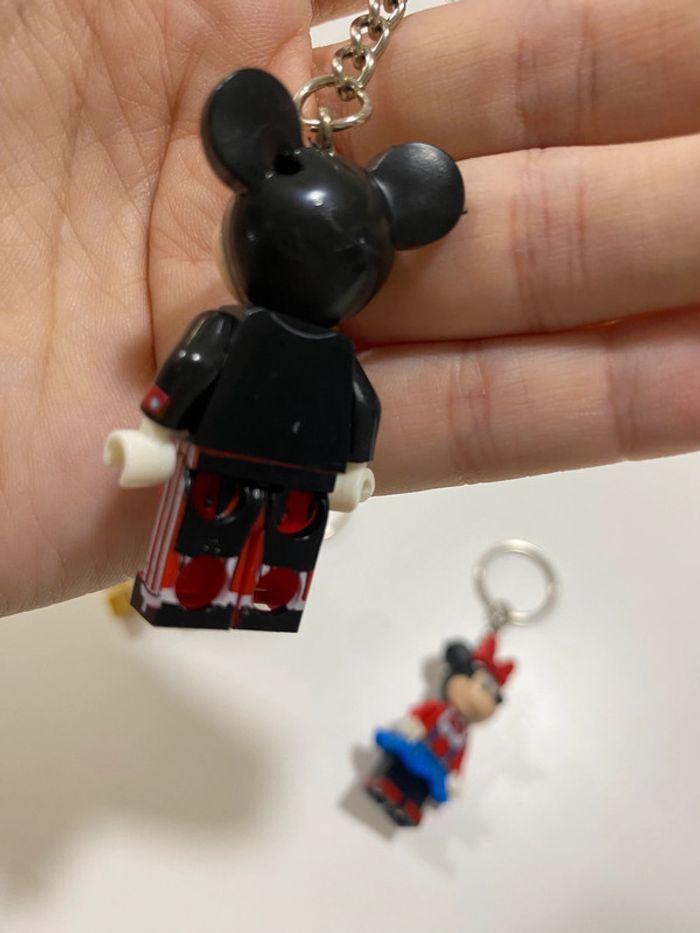Lot de portes clefs façon lego donald minnie et mickey - photo numéro 8