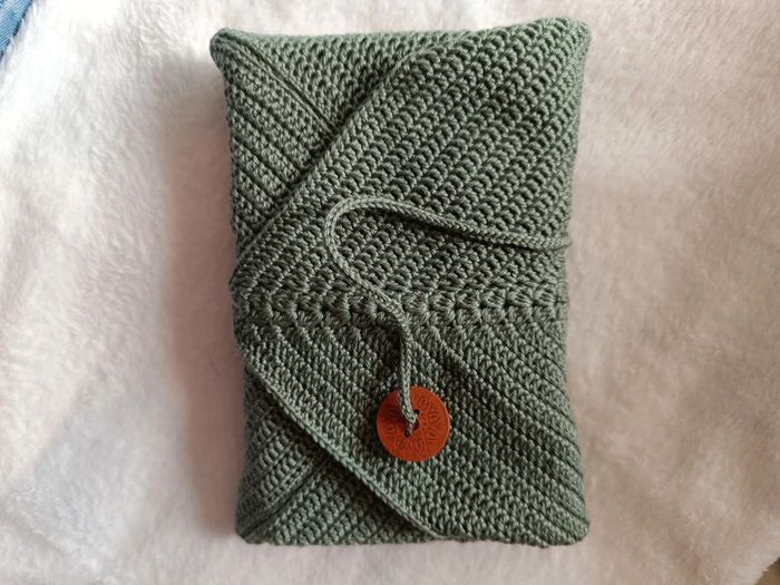 Pochette livre fait main - photo numéro 3