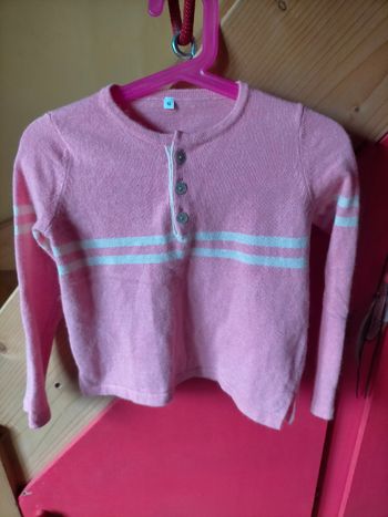 Très joli pull 4 ans