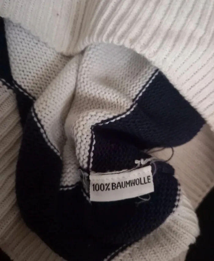 Pull bleu 4t blanc taille 38/40 - photo numéro 5
