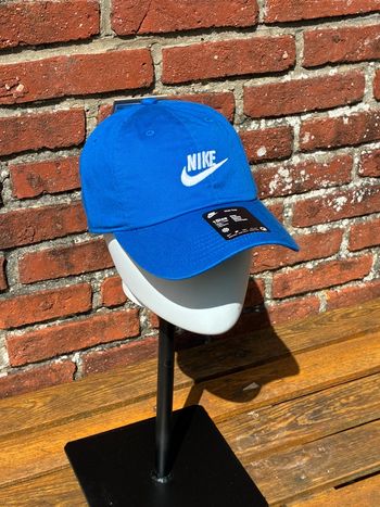 Casquette Nike bleue neuve