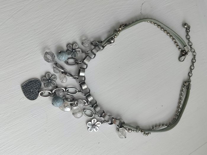 Collier breloque argenté - photo numéro 2