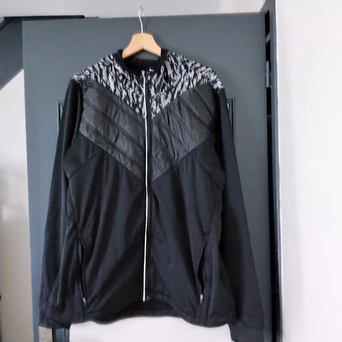 Veste sport homme taille XL Crivit