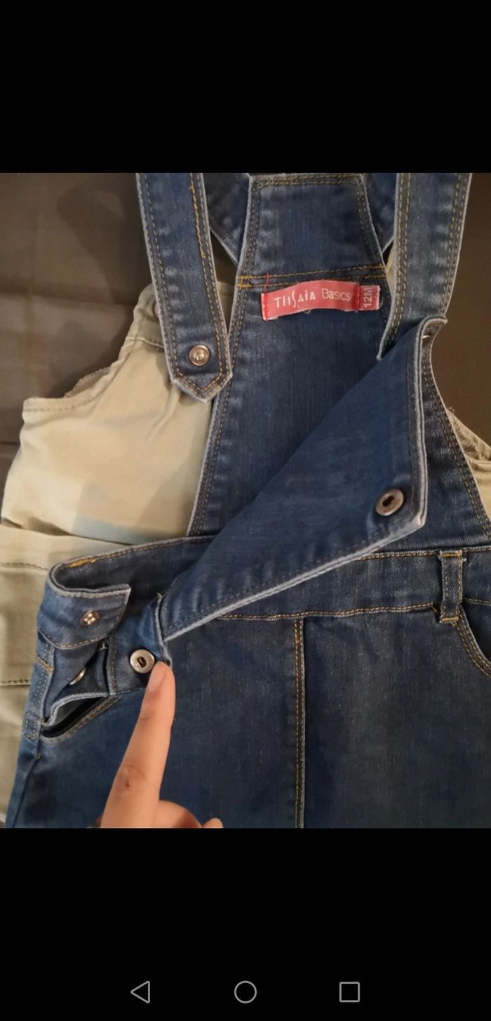 Lot 2 robes salopettes + 1 haut 12 mois - photo numéro 5