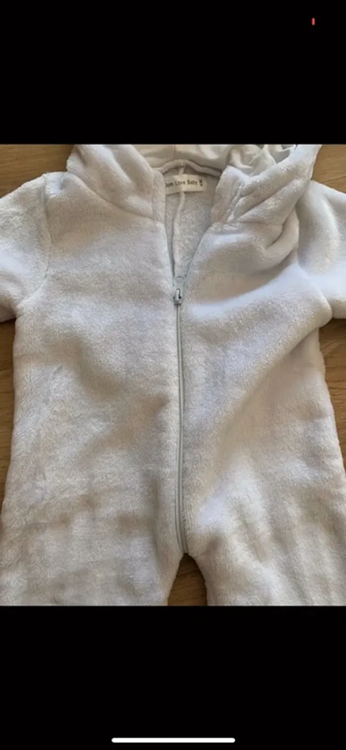Combinaison ourson taille 6 mois - photo numéro 2