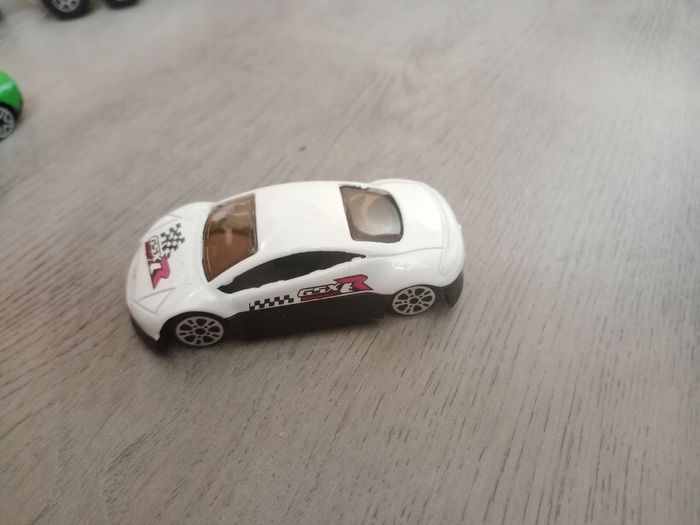 Petite voiture - photo numéro 7