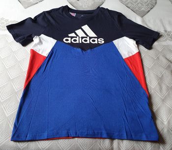 Tee-shirt de taille 13/14ans 