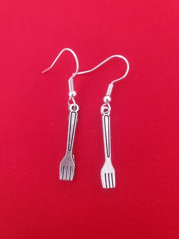 Boucles d'oreilles pendante argenté  fourchette cuisine originale