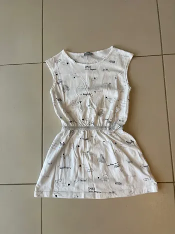 Robe blanche fille