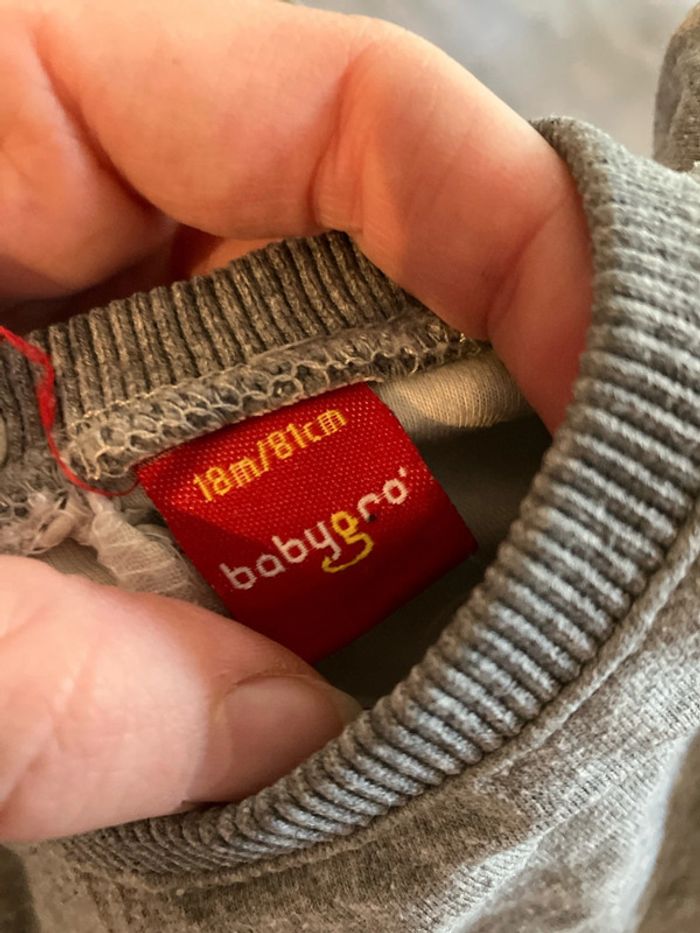 Pull fin garçon 18 mois - photo numéro 2