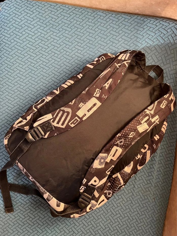 Sac à dos Puma noir « chaud » et blanc - photo numéro 2