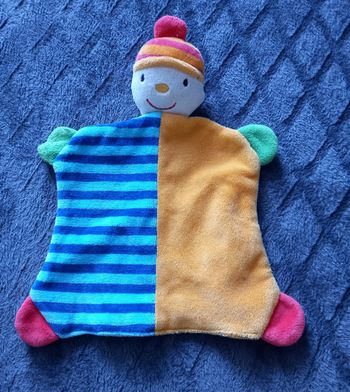 Doudou plat bonhomme orange ,bleu rayés- Baby Club