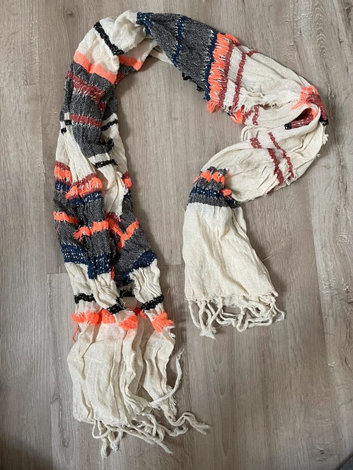 Foulard/ écharpe - photo numéro 3