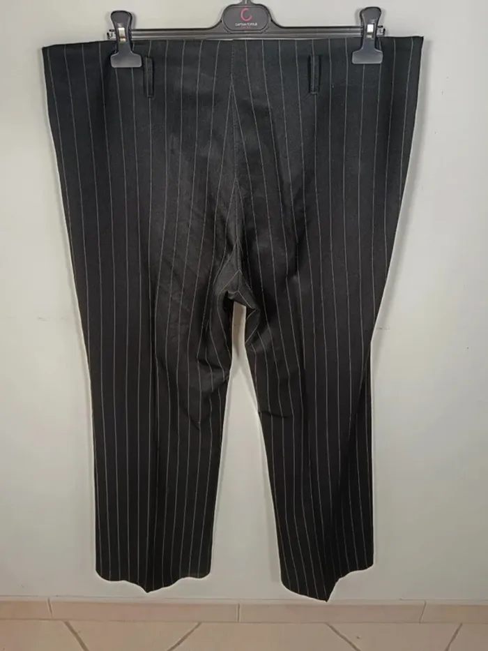 C17 pantalon noir 46 - photo numéro 2
