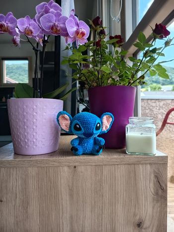 Peluche stitch Disney crochet neuf