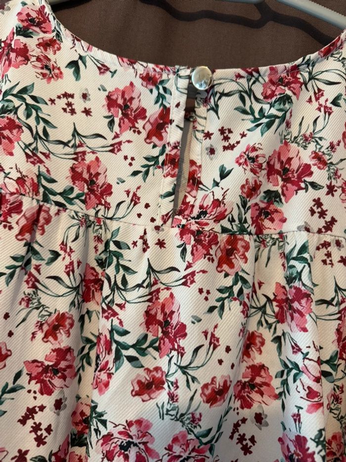 Robe fleurie - photo numéro 6