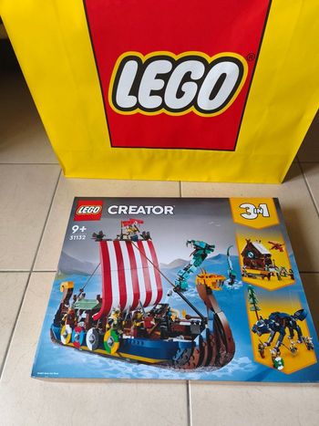 31132 - LEGO Creator - Le Bateau Viking et le Serpent de Midgard