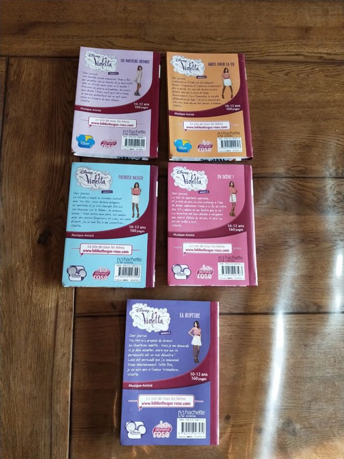 Lot de 5 livres Violetta - photo numéro 2