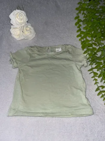 Très jolie tee shirt à courte manche pour bébé. Fille