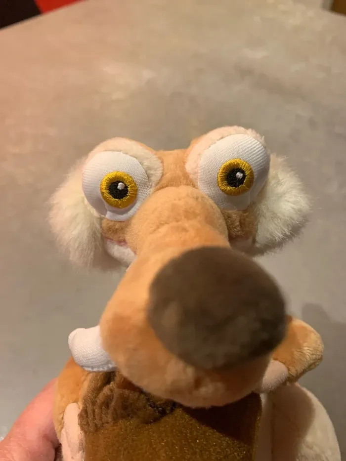 Peluche Scrat de l’âge de glace - photo numéro 3