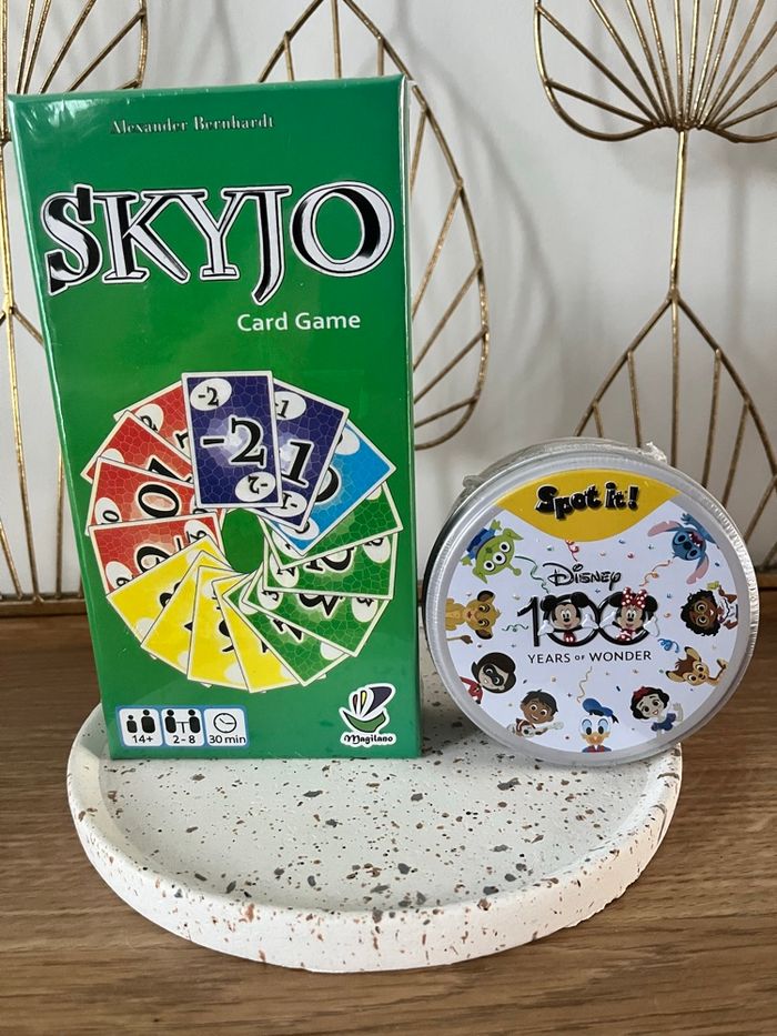 Skyjo et Dobble Disney neuf