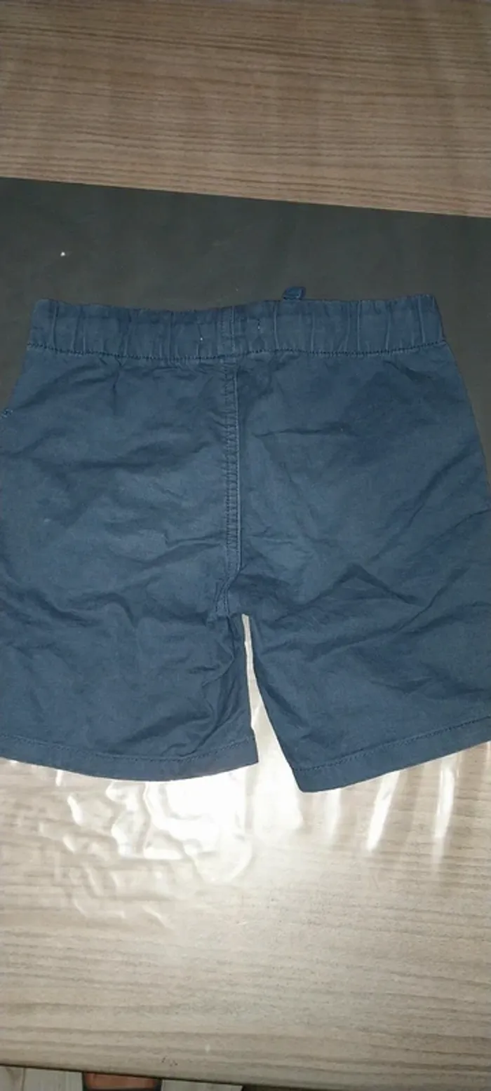 Short La Halle taille 8ans - photo numéro 3