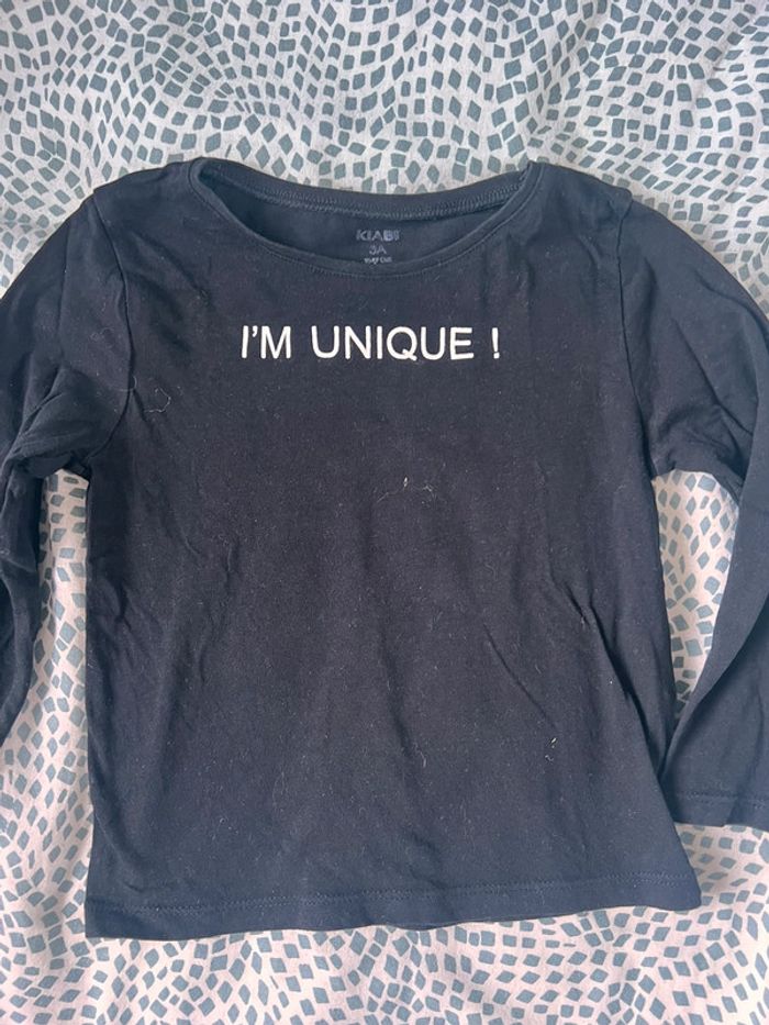 TEE shirt I’m unique Kiabi taille 3ans