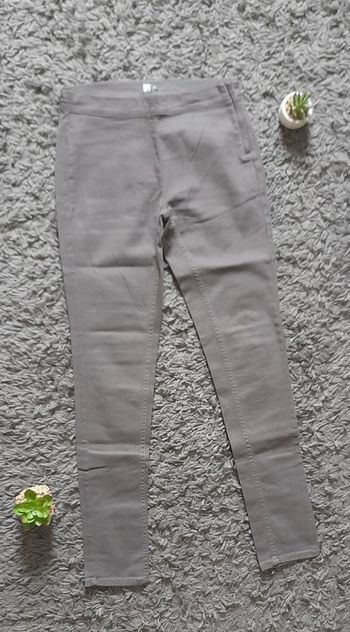 Pantalon gris droit