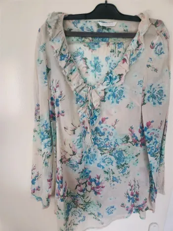 Jolie blouse fleurie Promod taille 40