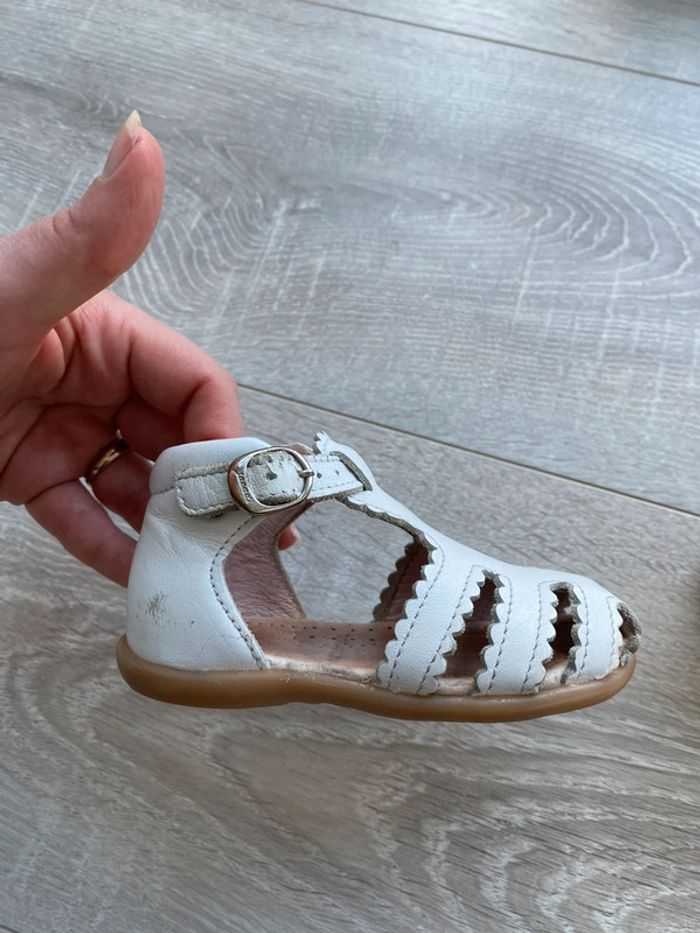Sandales blanches Jacadi taille 19 - photo numéro 10